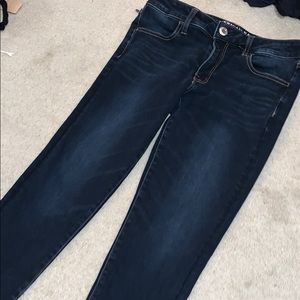 Size 8 American Eagle Dark Wash Jegging